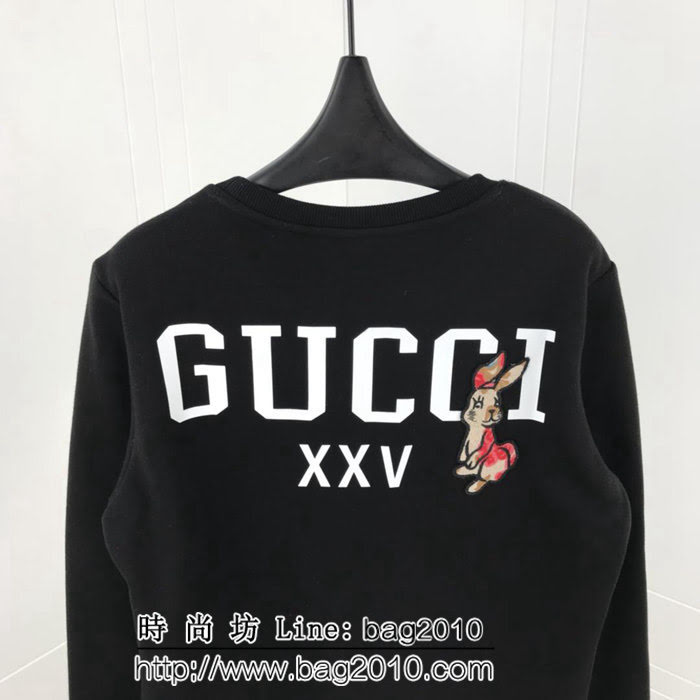 Gucci古奇 18ss秋冬新款衛衣 背後印花 兔子裝飾圖案 定制純棉加絨面料 高版本男女同款 ydi2051